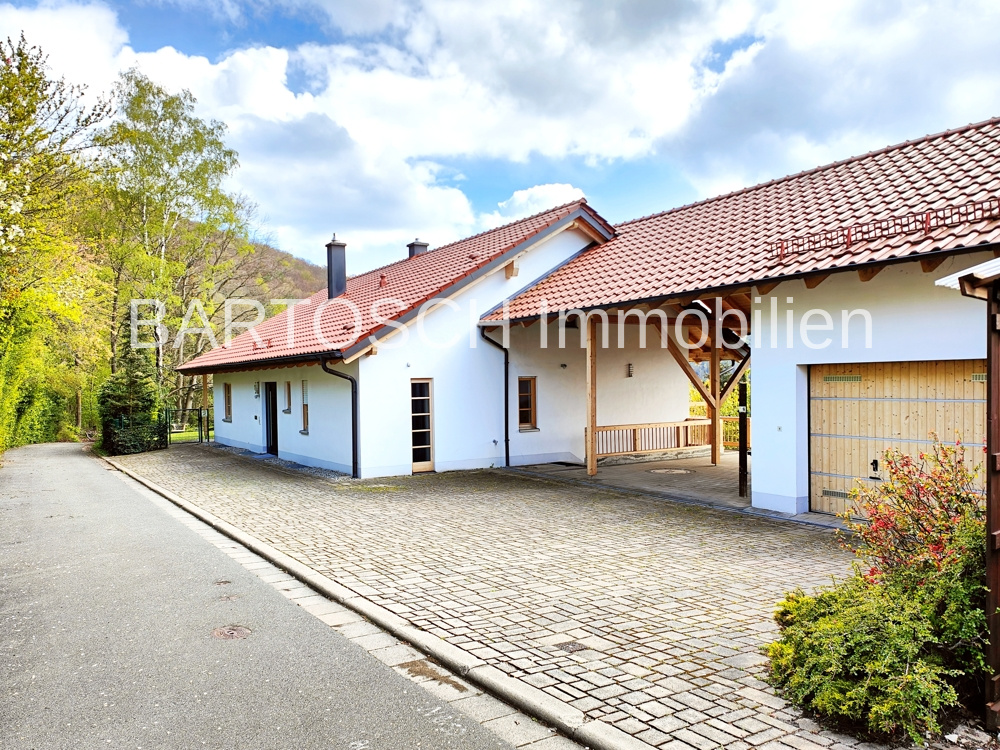 Haus-Carport-Garage
