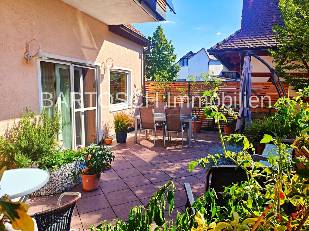 Kirchehrenbach - ***großzügiges Wohnhaus mit großer Sonnenterrasse mit Lebensqualität***