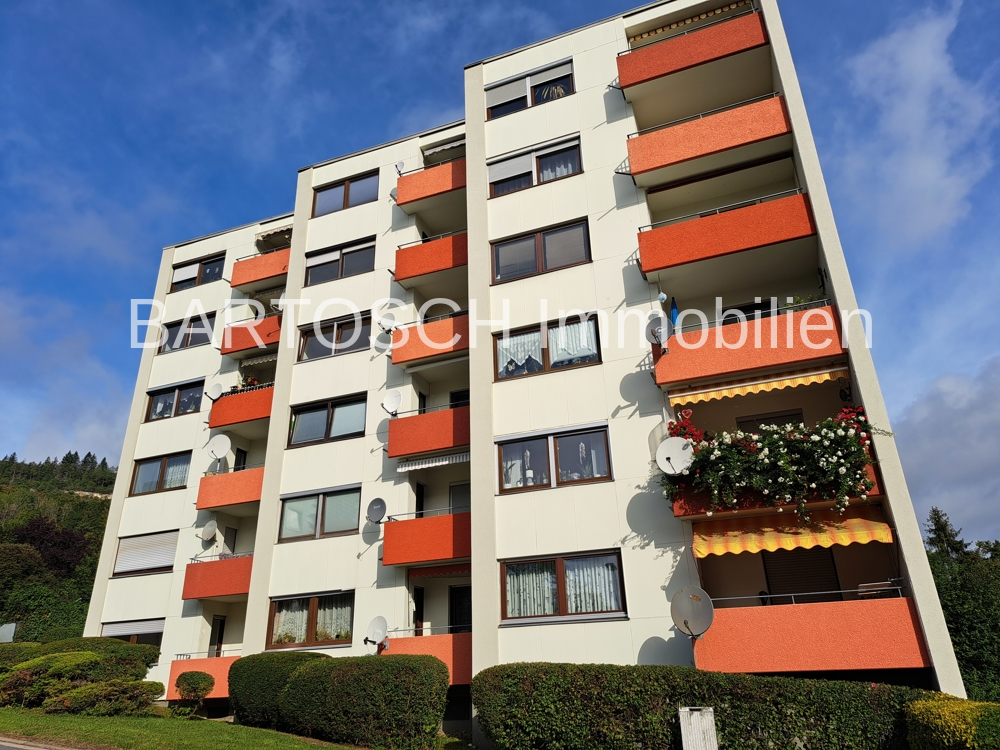 Ebermannstadt - *Kaufen statt Mieten, wenn die Mietpreise steigen!*
   3 Zimmerwohnung mit Balkon und Einbauküche
