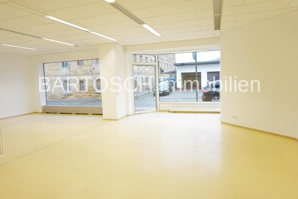 Ebermannstadt - ***Ebermannstadt***  Einzelhandel - Dienstleister - ServicePoint - Atelier - Studio - 77 m²  EG